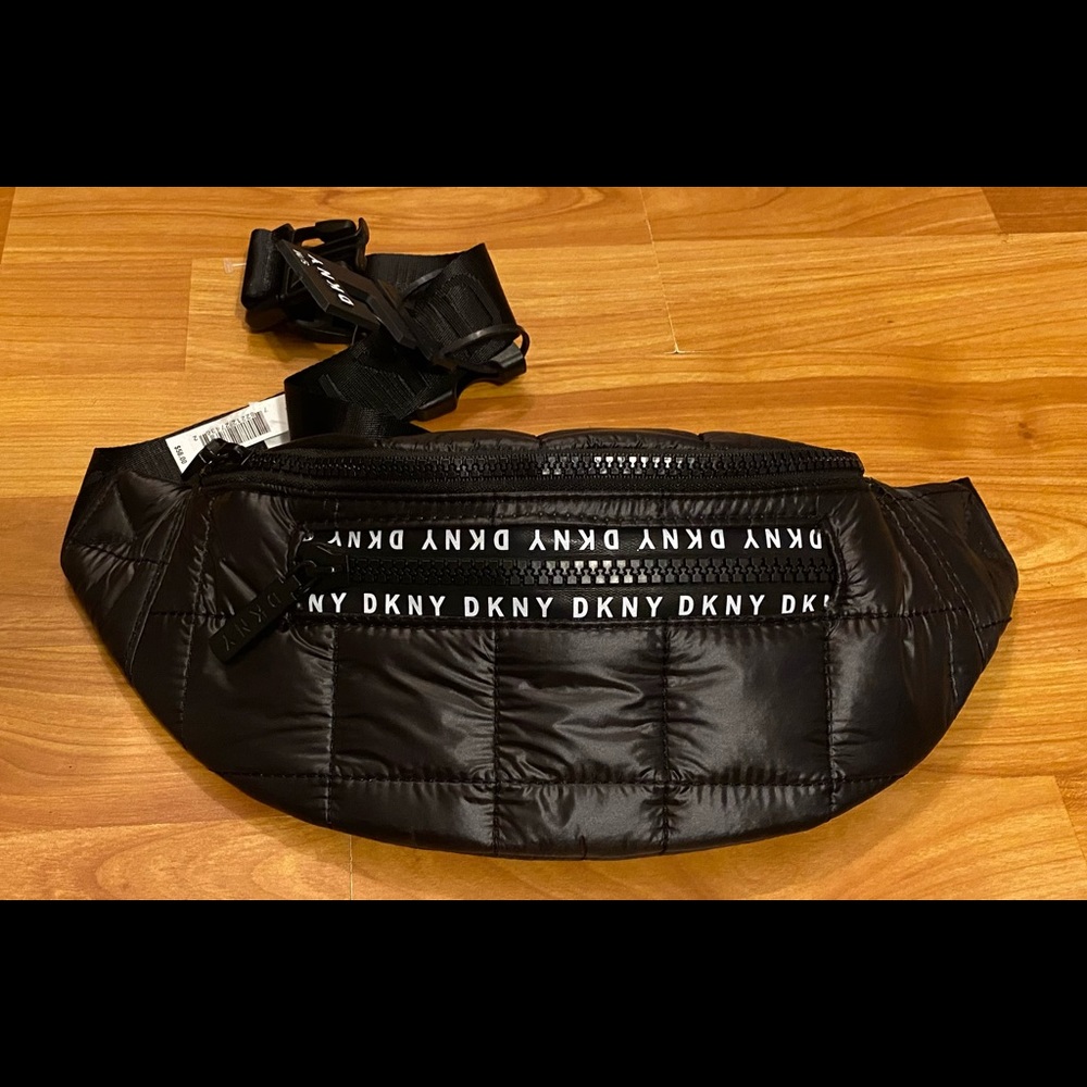 DKNY FANNY PACK